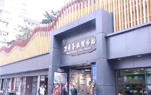 普定装招牌时，需要注意什么？